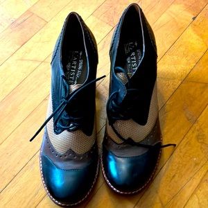 L’Artiste wingtips